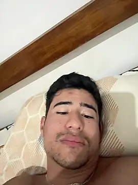 David-latinlover online show from 10, 7, 2026