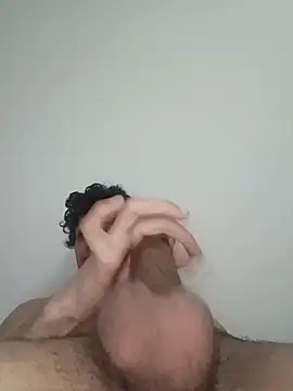 --hot-boy-- online show from 22, 4, 2026
