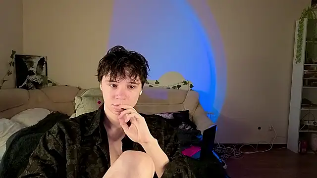 Snapshot of AnthonyCuutie chatting on 7, 3, 2026 AnthonyCuutie online show from 7, 3, 2026