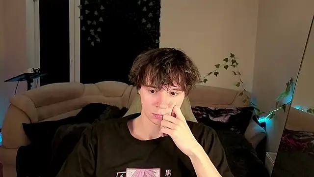 AnthonyCuutie online show from 8, 5, 2026