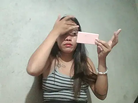 Snapshot of yummy_pilipina26 chatting on 5, 5, 2026 yummy pilipina26 online show from 5, 5, 2026