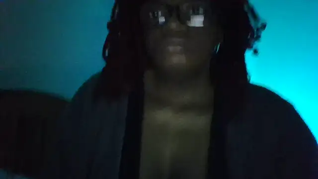 Snapshot of SexyGemBeauty chatting on 8, 3, 2026 SexyGemBeauty online show from 8, 3, 2026