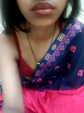 MAYA BED GIRL online show from 25, 3, 2026