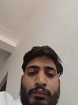 Snapshot of shybullggn chatting on 30, 5, 2026 shybullggn online show from 30, 5, 2026
