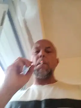 HornyDaddyMuscle online show from 29, 6, 2026