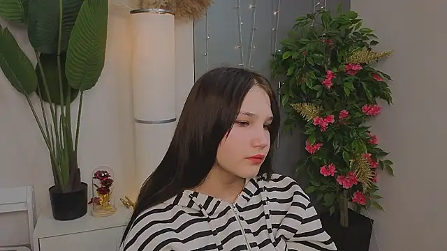 Snapshot of EnidRitzel chatting on 14, 3, 2026 EnidRitzel online show from 14, 3, 2026