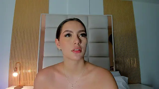 Megaan Rousee online show from 7, 3, 2026