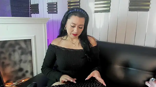 Snapshot of Terra__Rouse_ chatting on 1, 7, 2026 Terra Rouse online show from 1, 7, 2026