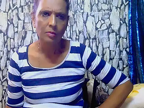 Hot queen58 online show from 31, 3, 2026