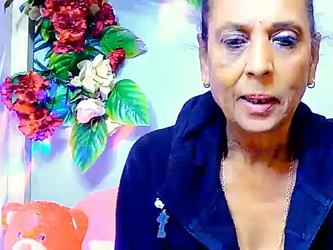 Hot queen58 online show from 6, 6, 2026