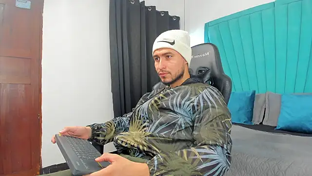 leo carter online show from 12, 3, 2026