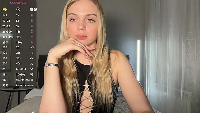 AlexaDeviliciouss online show from 27, 4, 2026