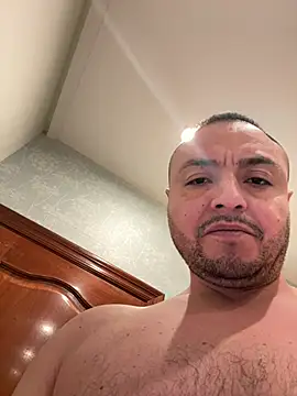 Snapshot of alexandeerr1986 chatting on 2, 6, 2026 alexandeerr1986 online show from 2, 6, 2026
