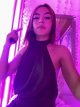   Nahomy online show from 27, 4, 2026