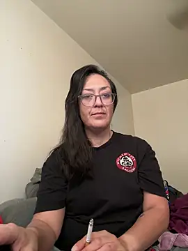 eleanorrox915 online show from 22, 4, 2026