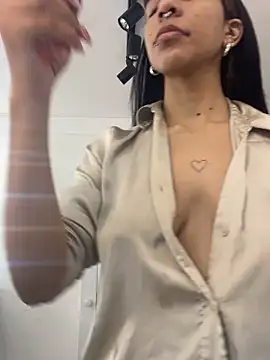 VioletaHills  online show from 22, 3, 2026