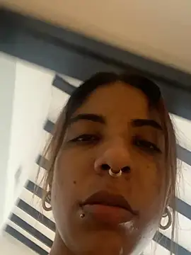 Snapshot of VioletaHills_ chatting on 12, 5, 2026 VioletaHills online show from 12, 5, 2026