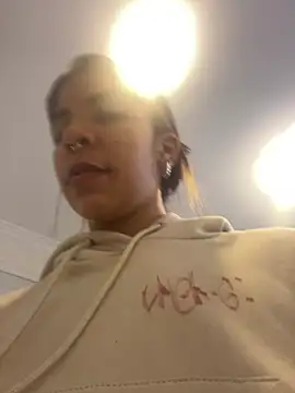 Snapshot of VioletaHills_ chatting on 19, 5, 2026 VioletaHills online show from 19, 5, 2026