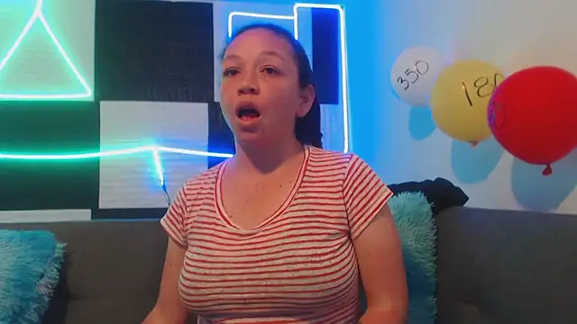 Snapshot of Eliane_cooper21 chatting on 7, 3, 2026 Eliane cooper21 online show from 7, 3, 2026