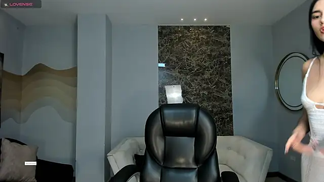 JasminBlake online show from 29, 4, 2026