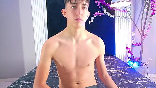 Danteandviolete cr online show from 26, 4, 2026