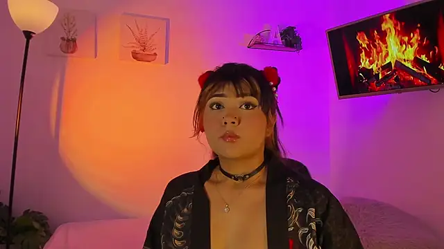 AlaiaRogers online show from 20, 4, 2026