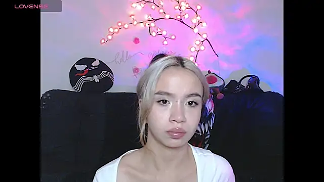 sweet molly420 online show from 2, 7, 2026
