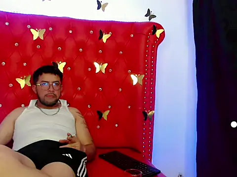 Dominik pleasure online show from 4, 3, 2026