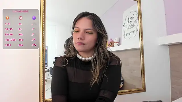 EmmaSanchez  online show from 30, 4, 2026