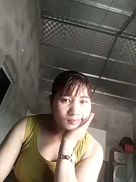 Lilinn  online show from 18, 4, 2026