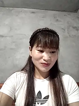 Lilinn  online show from 28, 4, 2026