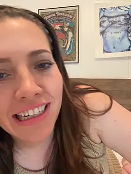 hollyharmd online show from 3, 4, 2026