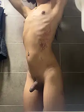 mxli divine  online show from 26, 4, 2026