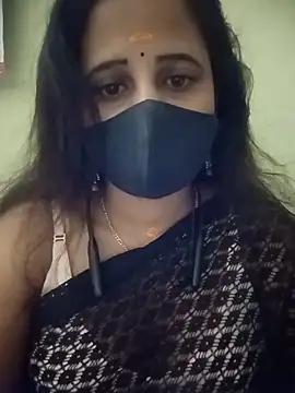 Snapshot of Tamil_Rani- chatting on 17, 5, 2026 Tamil Rani- online show from 17, 5, 2026