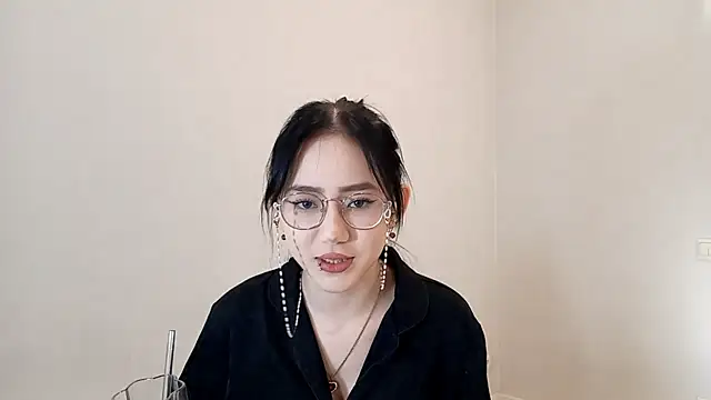 SolvedGlobe online show from 23, 4, 2026