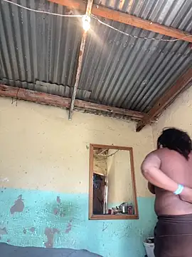 friendlybitch22 online show from 26, 4, 2026