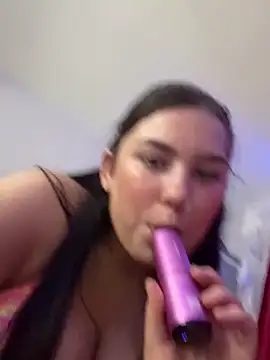 prettydolly127 online show from 13, 3, 2026