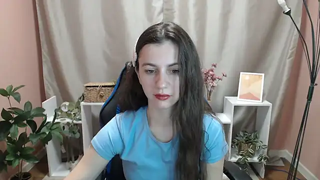 Snapshot of MistyBree chatting on 14, 5, 2026 MistyBree online show from 14, 5, 2026