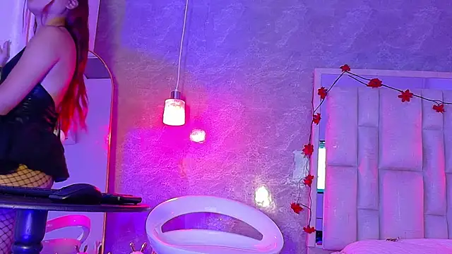 Bella-Sanders online show from 31, 3, 2026