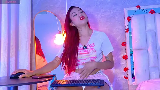 Bella-Sanders online show from 24, 4, 2026