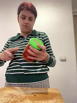 MommySexxy23 online show from 7, 4, 2026