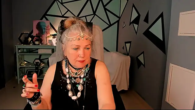 LilaMaharani online show from 25, 3, 2026