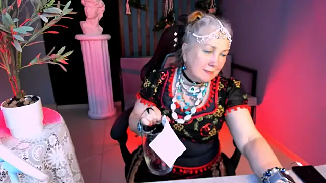 LilaMaharani online show from 2, 4, 2026