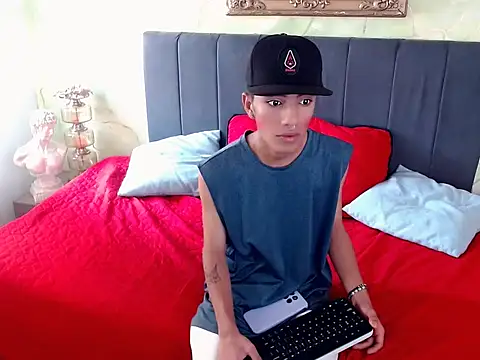 abraham xo online show from 10, 3, 2026