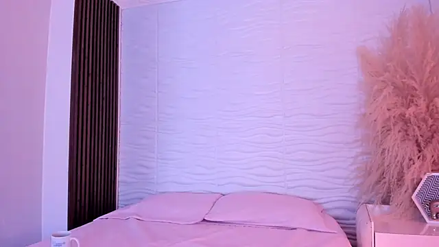 PamelaRoss 1 online show from 7, 3, 2026