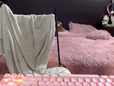 Snapshot of mommy-Milf chatting on 10, 3, 2026 mommy-Milf online show from 10, 3, 2026