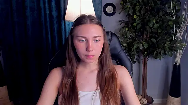 OliviaLang online show from 3, 4, 2026