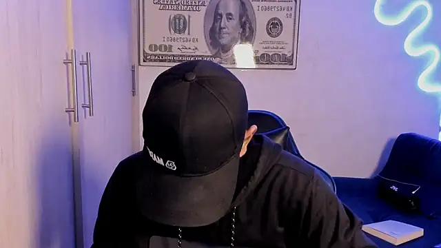 jossi12345j online show from 23, 4, 2026