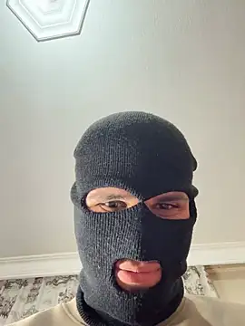 emree-pelinn online show from 11, 3, 2026