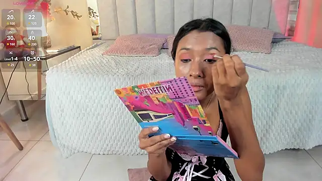Snapshot of anny_kiut chatting on 13, 5, 2026 anny kiut online show from 13, 5, 2026
